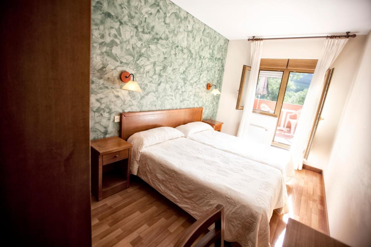 Hotel Covadonga Кангас-де-Онис Экстерьер фото